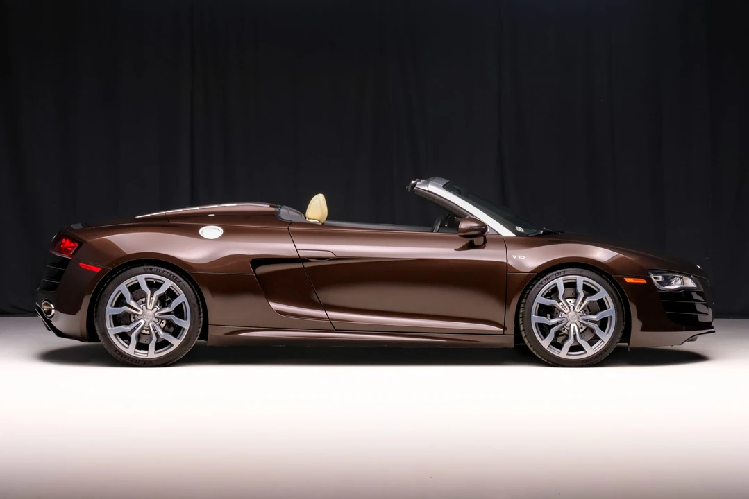 2011 Audi 42 R8 - Image 10 of 31