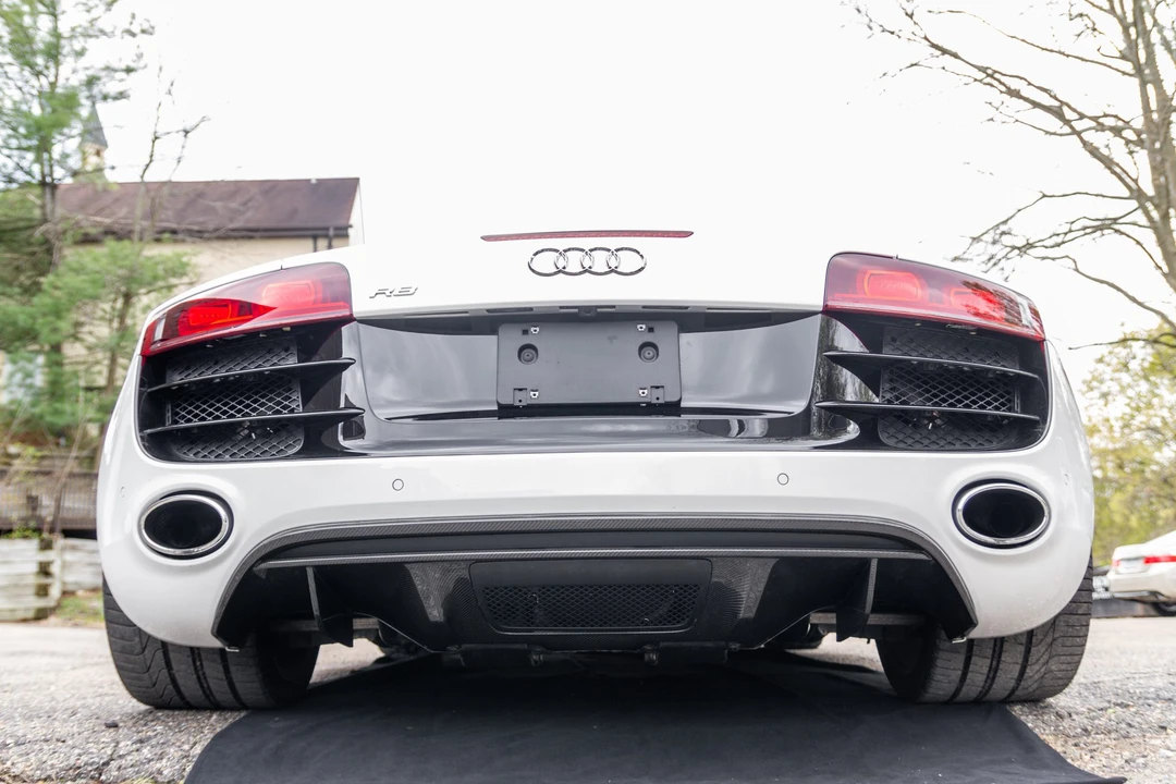 2011 Audi 42 R8 - Image 14 of 31