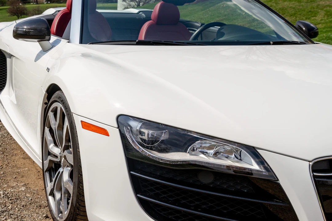 2011 Audi 42 R8 - Image 20 of 31