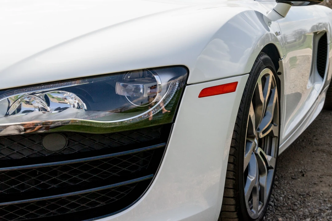 2011 Audi 42 R8 - Image 25 of 31