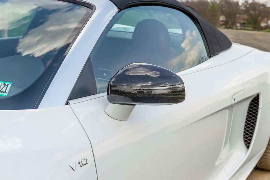 2011 Audi 42 R8 - Image 28 of 31