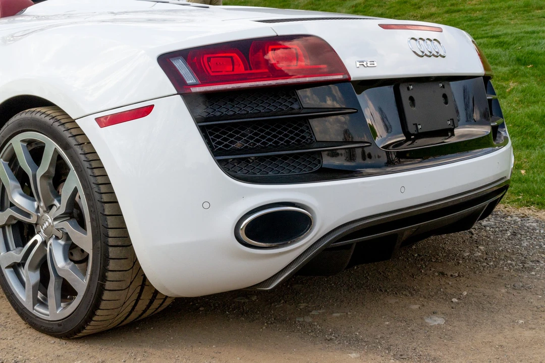 2011 Audi 42 R8 - Image 30 of 31
