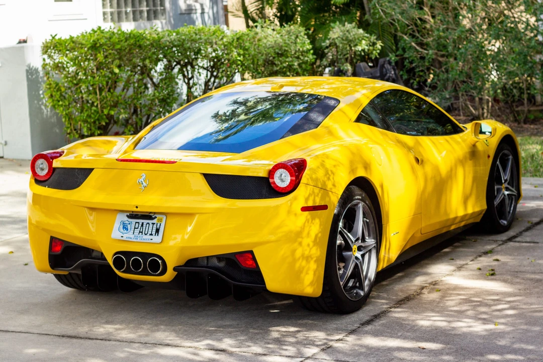 2011 Ferrari 458 Italia - Image 9 of 31