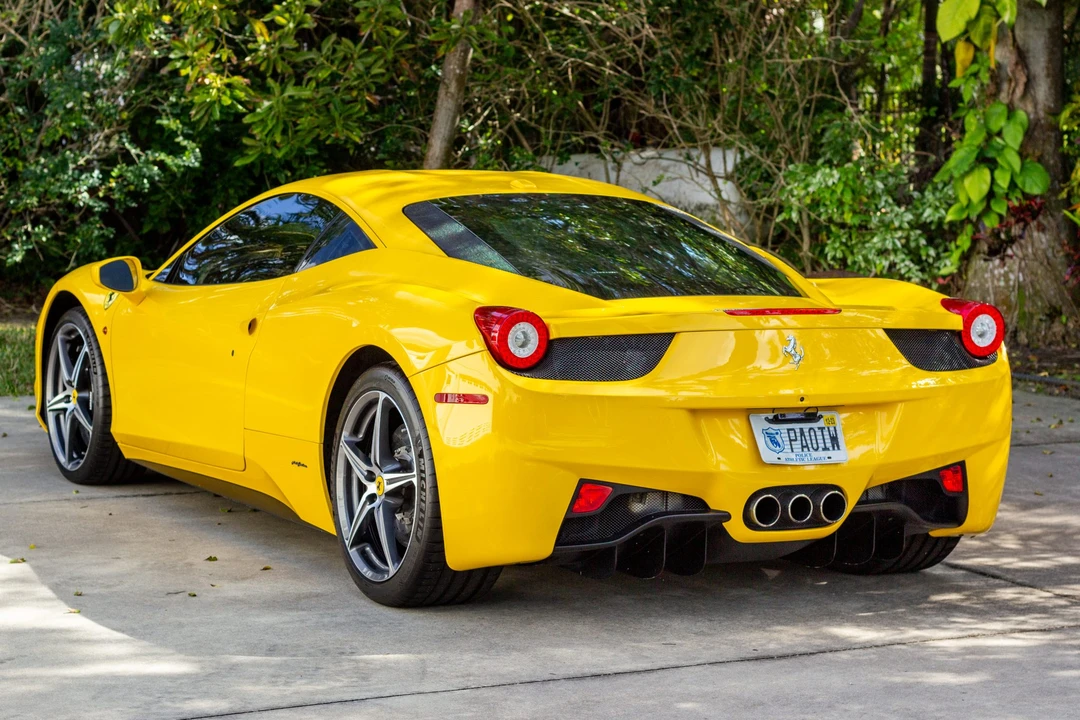 2011 Ferrari 458 Italia - Image 13 of 31