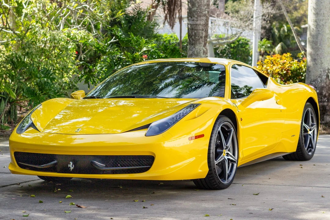 2011 Ferrari 458 Italia - Image 4 of 31