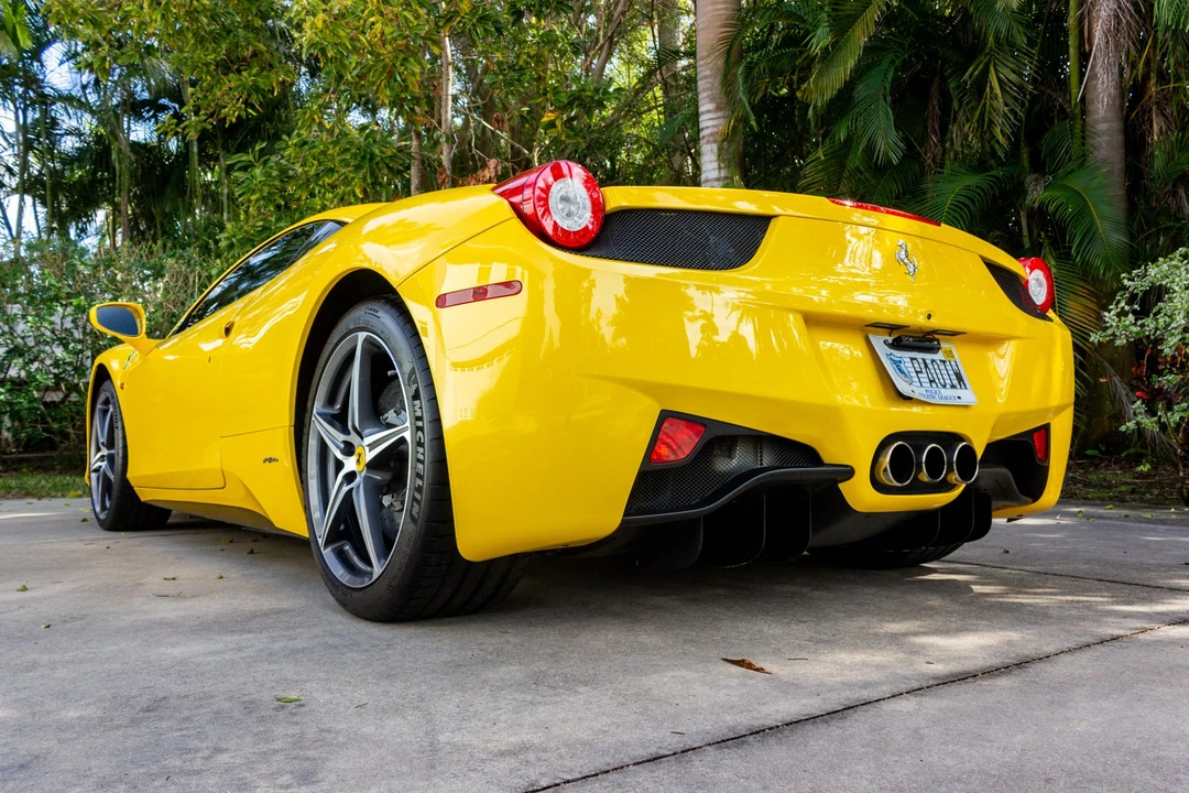2011 Ferrari 458 Italia - Image 15 of 31