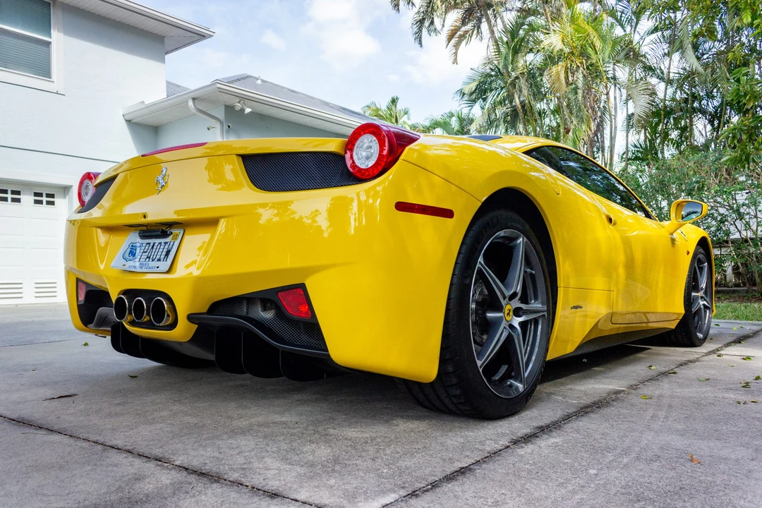 2011 Ferrari 458 Italia - Image 11 of 31