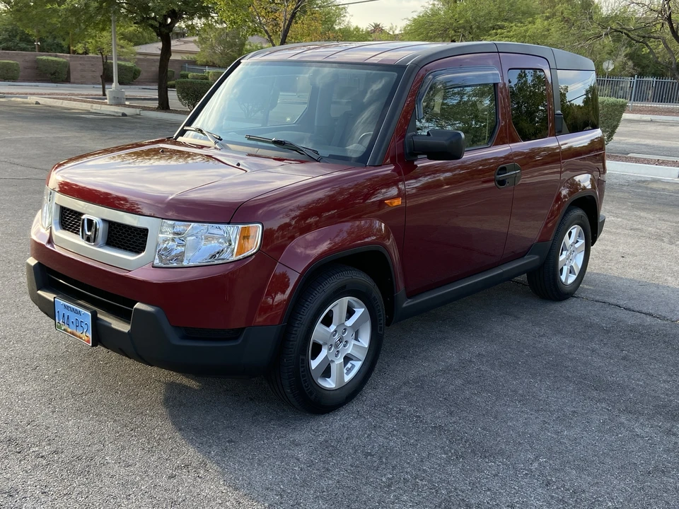 2011 Honda Element - Image 16 of 31
