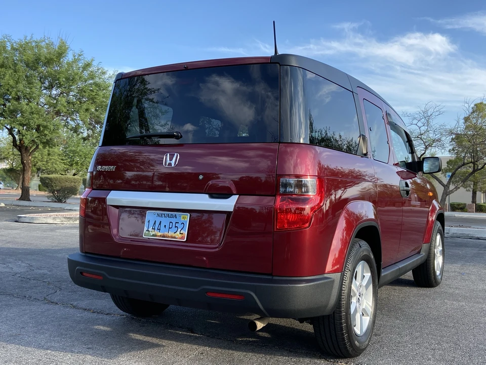 2011 Honda Element - Image 6 of 31
