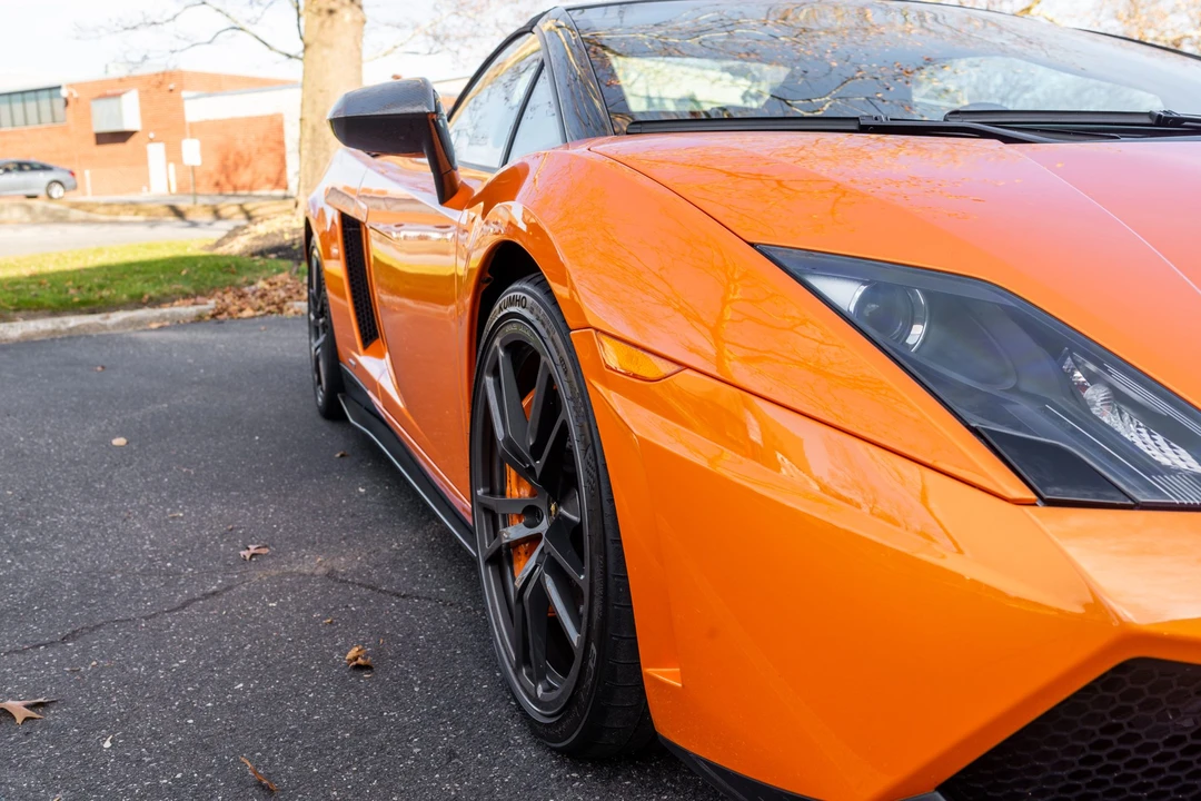 2011 Lamborghini Gallardo LP570-4 Spyder Performante - Image 19 of 31