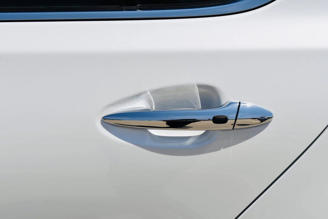 2011 Lexus LS 4th Gen - Image 31 of 31