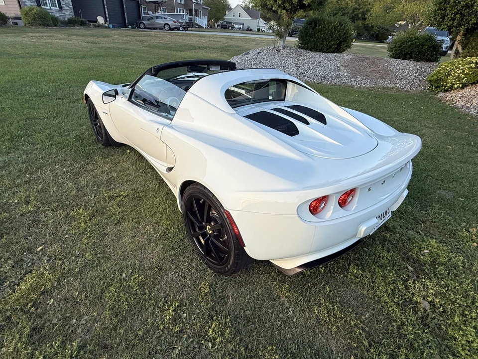 2011 Lotus Elise Series 3 - Image 3 of 31