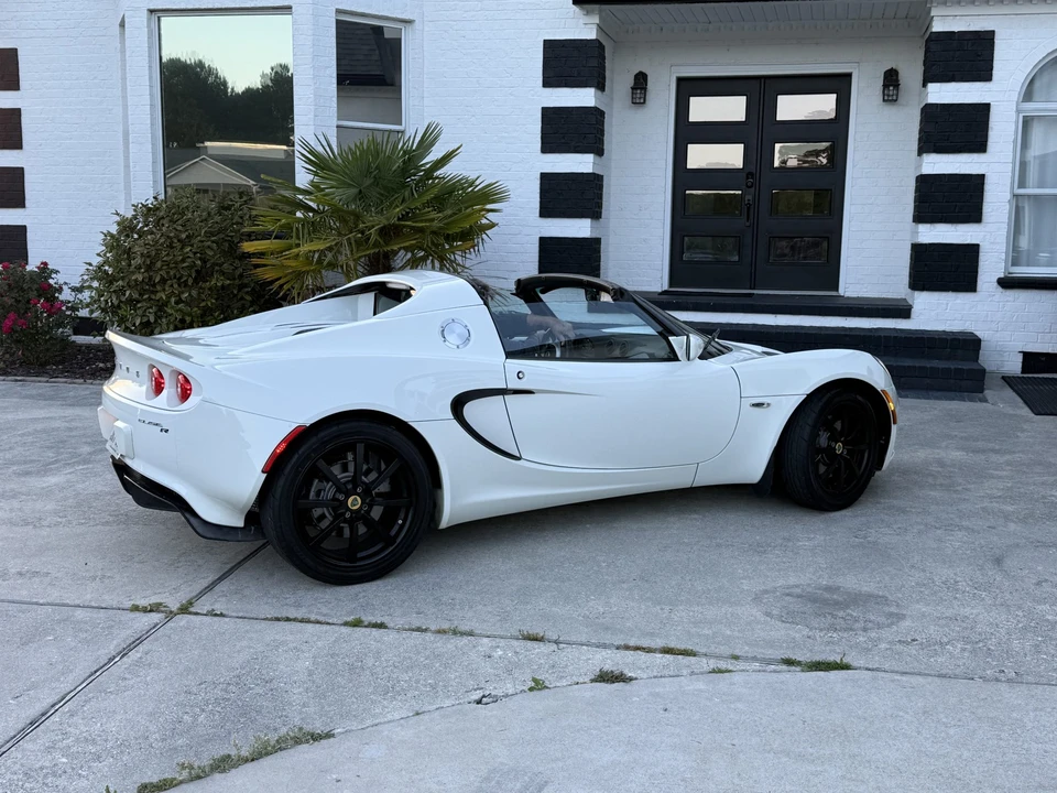 2011 Lotus Elise Series 3 - Image 16 of 31