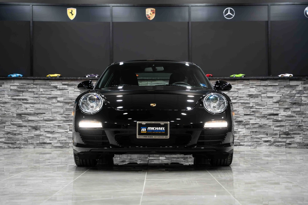 2011 Porsche 997 Carrera - Image 29 of 31