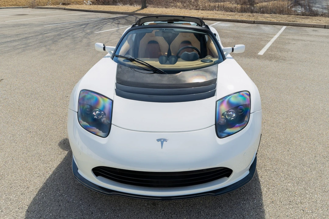 2011 Tesla Roadster - Image 8 of 31