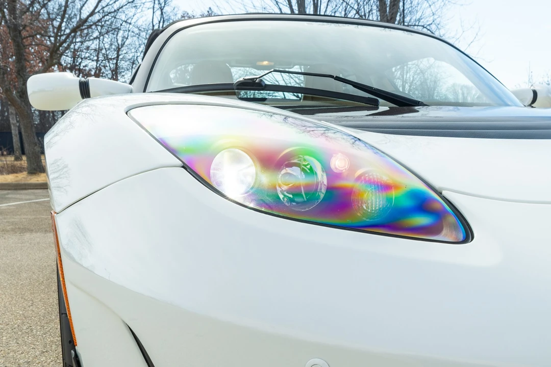 2011 Tesla Roadster - Image 20 of 31