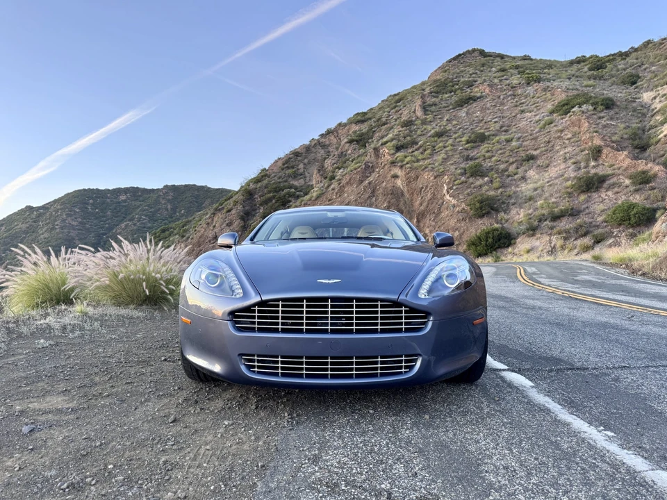 2012 Aston Martin Rapide - Image 11 of 31