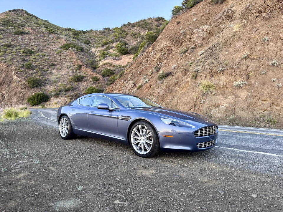 2012 Aston Martin Rapide - Image 26 of 31