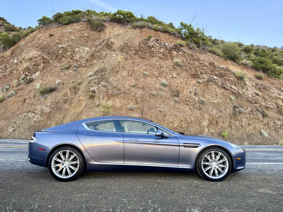 2012 Aston Martin Rapide - Image 31 of 31