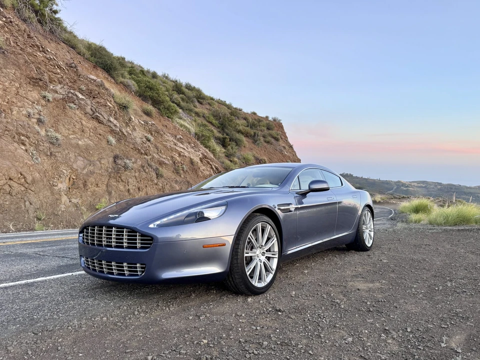 2012 Aston Martin Rapide - Image 4 of 31