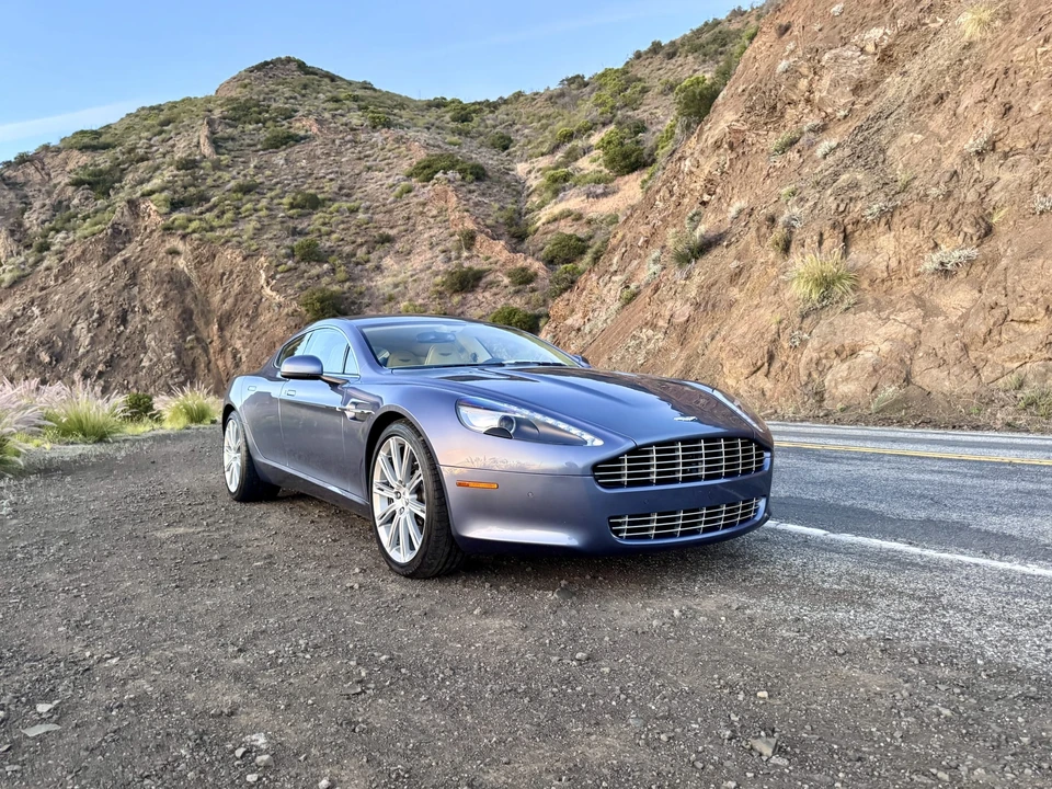 2012 Aston Martin Rapide - Image 20 of 31
