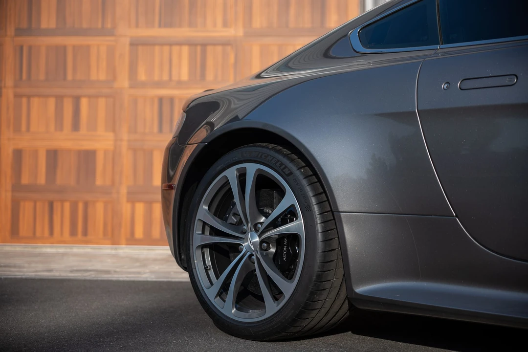 2012 Aston Martin V12 Vantage (2010-2018) - Image 30 of 31