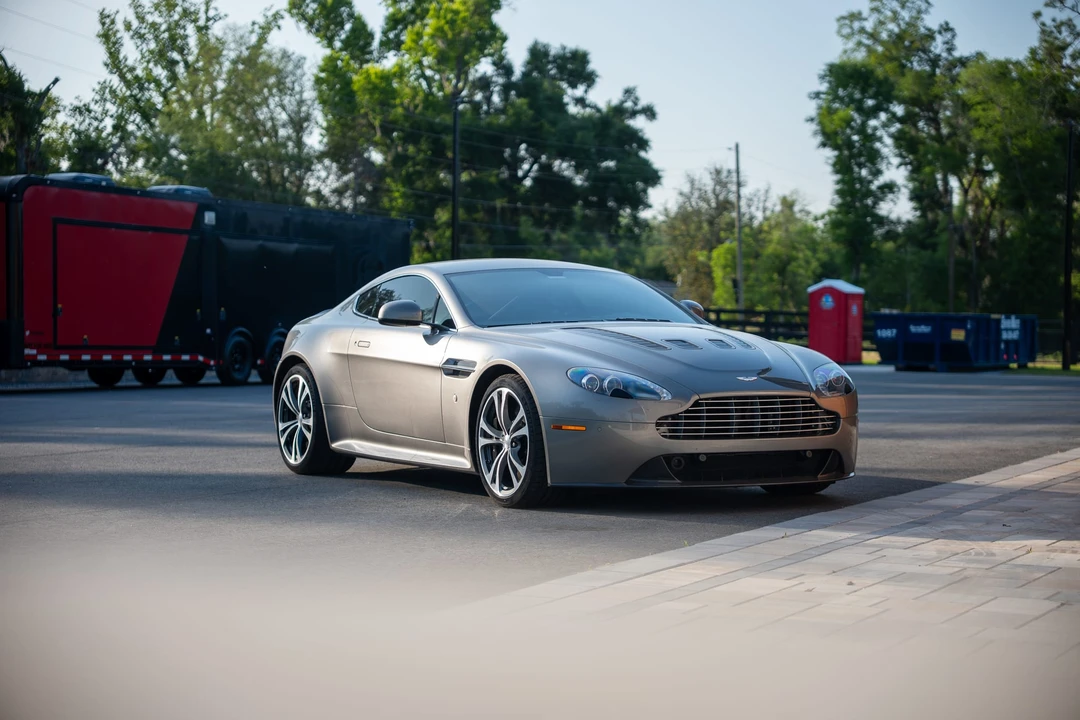 2012 Aston Martin V12 Vantage (2010-2018) - Image 7 of 31