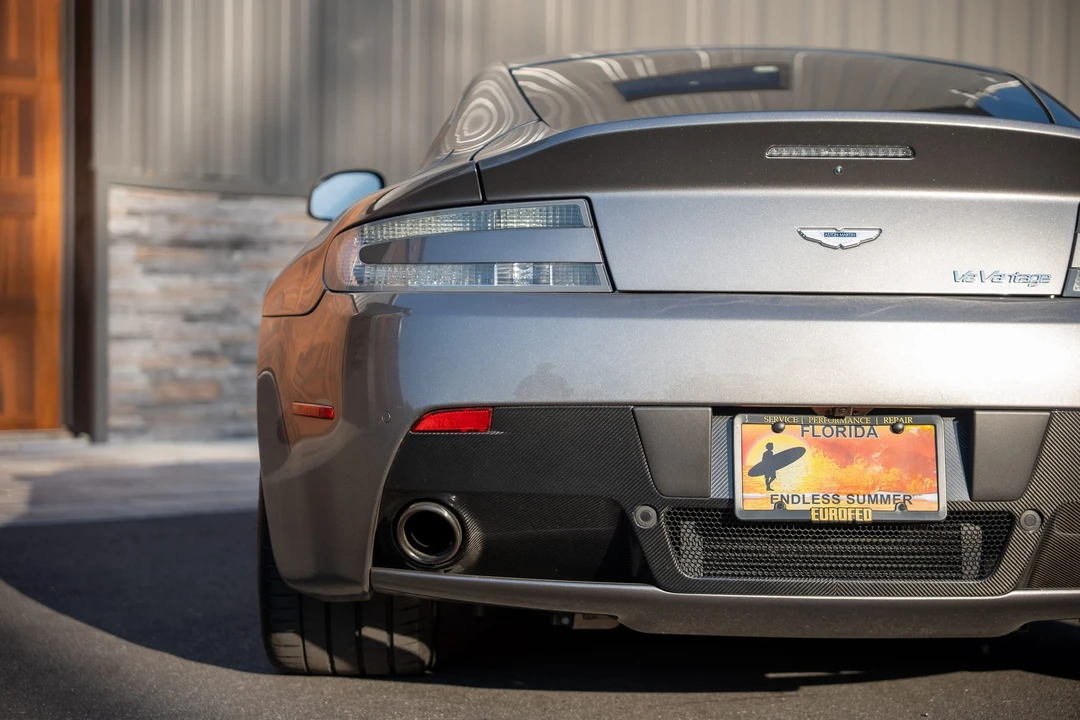 2012 Aston Martin V12 Vantage (2010-2018) - Image 27 of 31