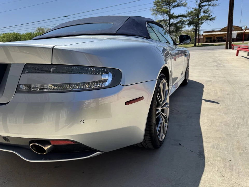 2012 Aston Martin Virage (2011-2012) - Image 26 of 31