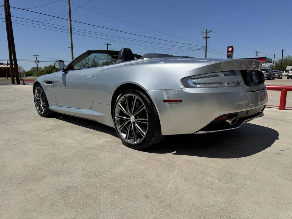 2012 Aston Martin Virage (2011-2012) - Image 8 of 31