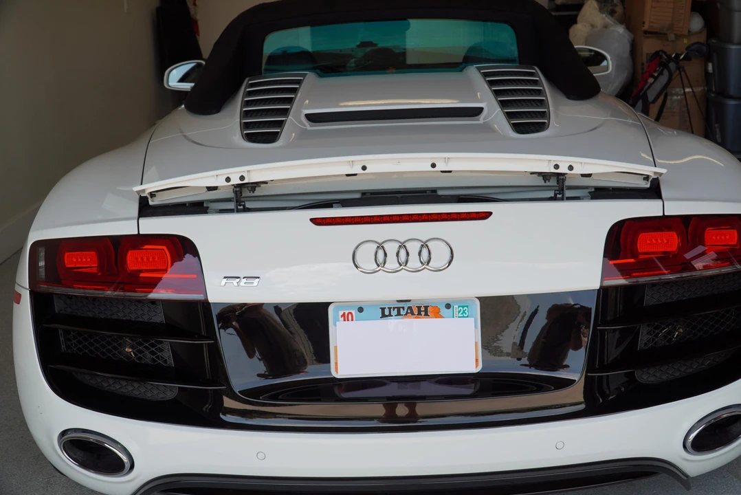 2012 Audi 42 R8 - Image 17 of 31
