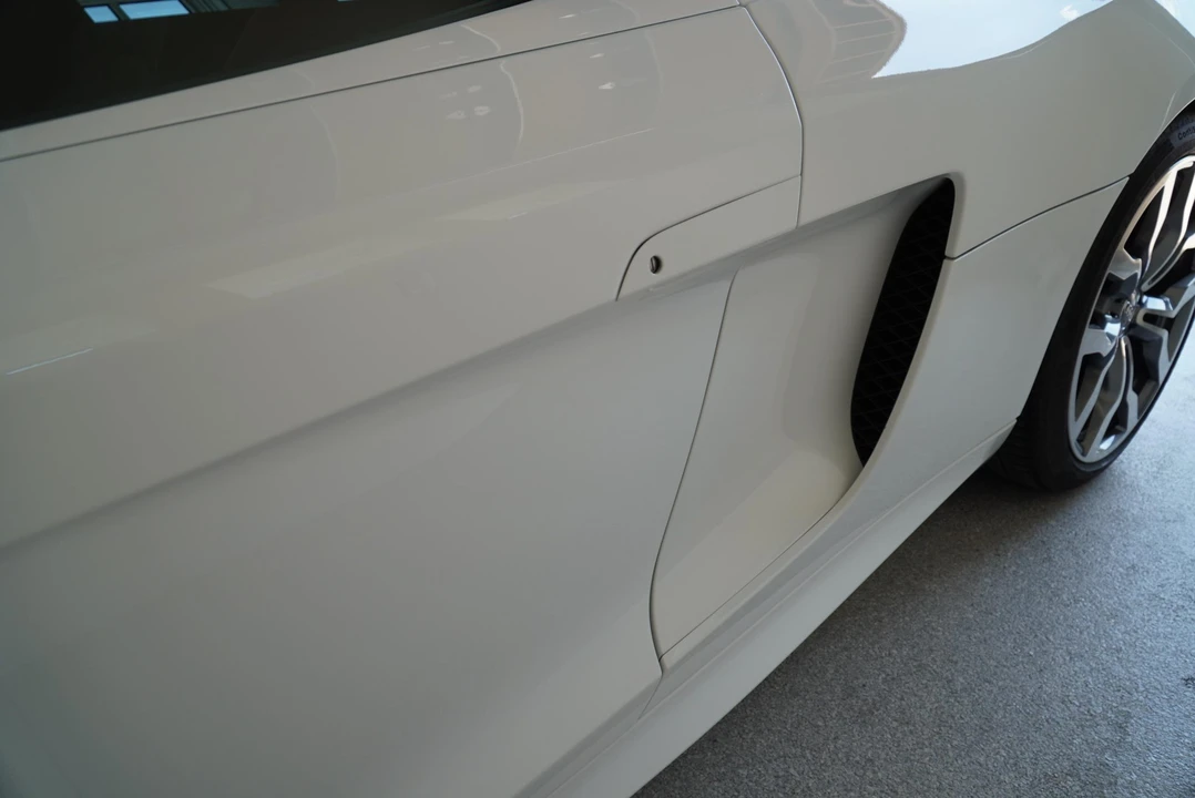 2012 Audi 42 R8 - Image 25 of 31