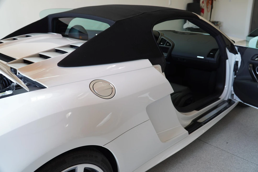 2012 Audi 42 R8 - Image 27 of 31