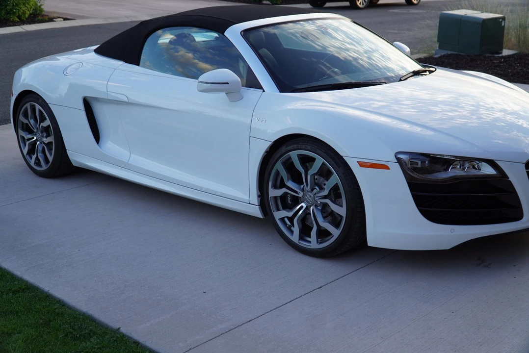 2012 Audi 42 R8 - Image 5 of 31