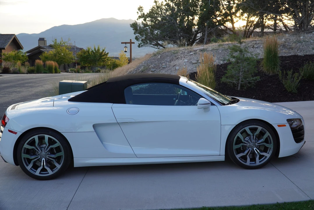 2012 Audi 42 R8 - Image 6 of 31