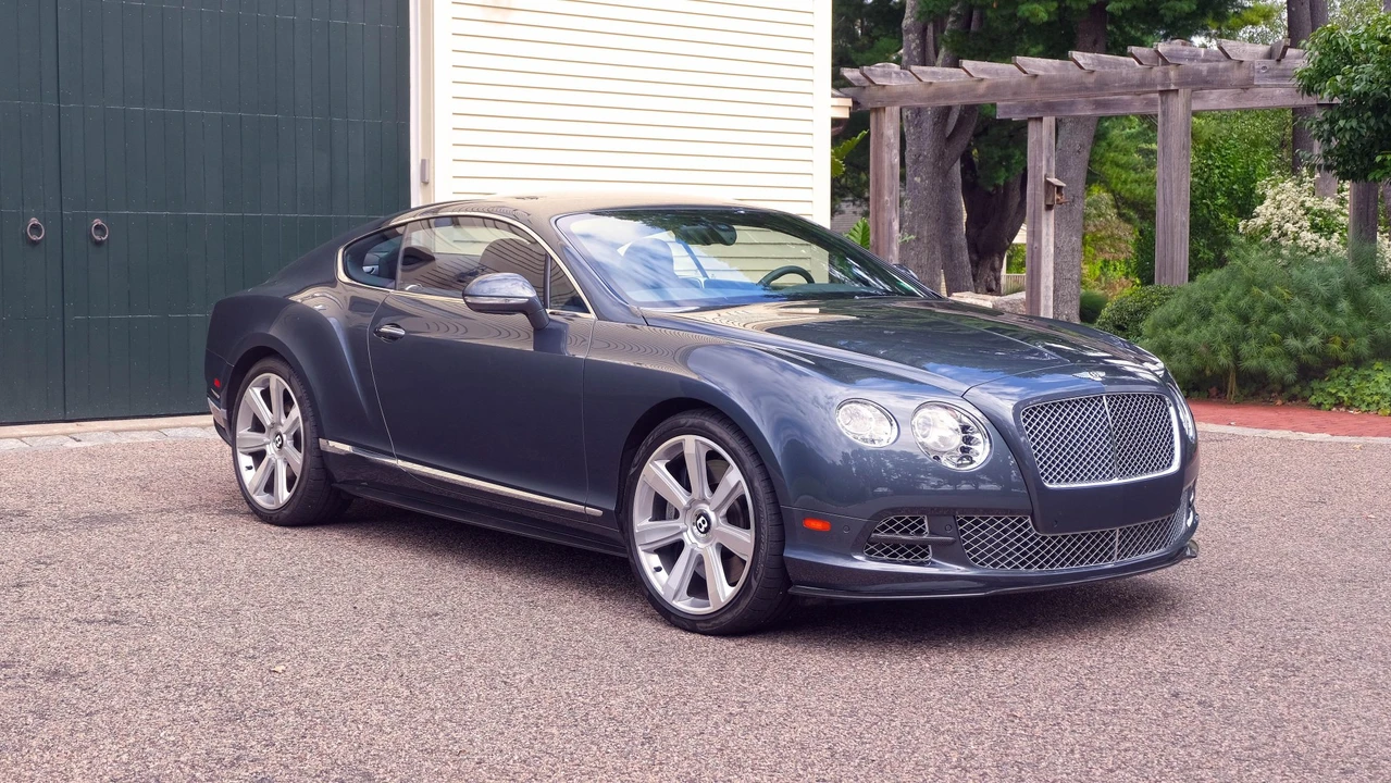2012 Bentley Continental GT 2nd Gen - Image 2 of 31