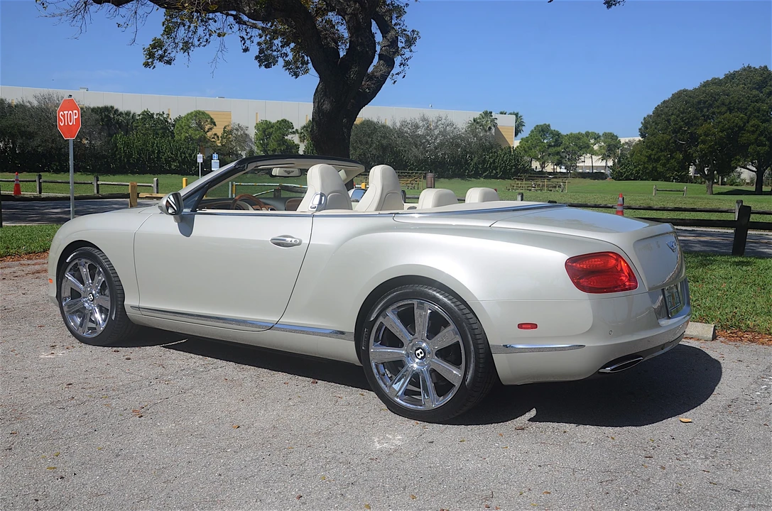 2012 Bentley Continental GTC - Image 23 of 31