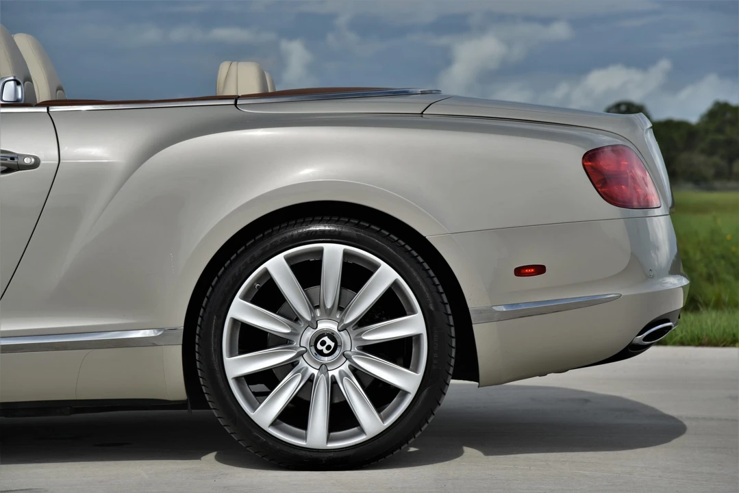 2012 Bentley Continental GTC - Image 23 of 31