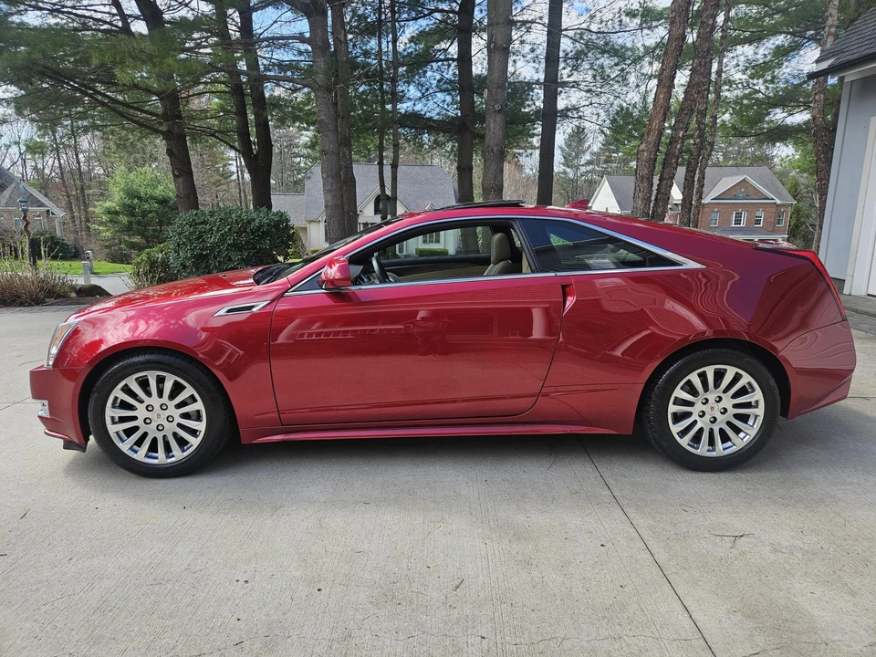2012 Cadillac CTS 2nd Gen - Image 17 of 31