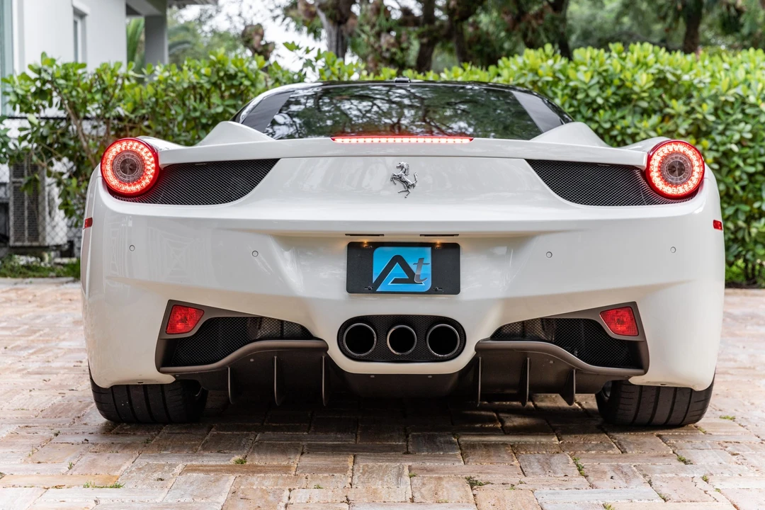 2012 Ferrari 458 Italia - Image 14 of 31