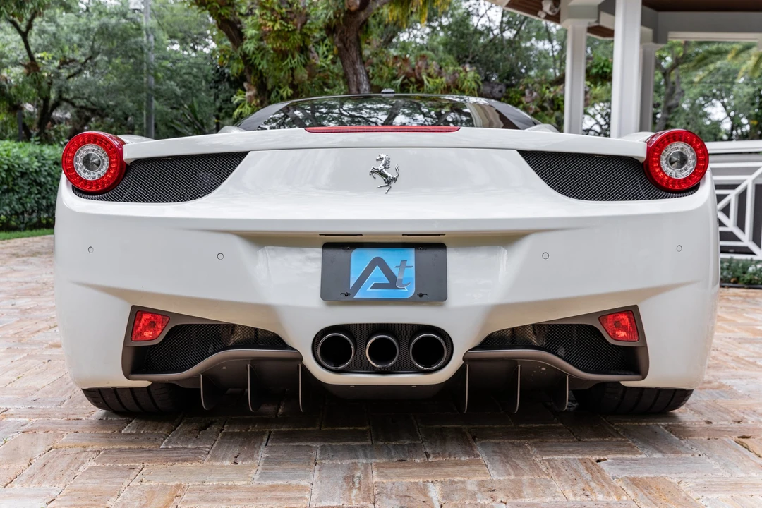 2012 Ferrari 458 Italia - Image 7 of 31