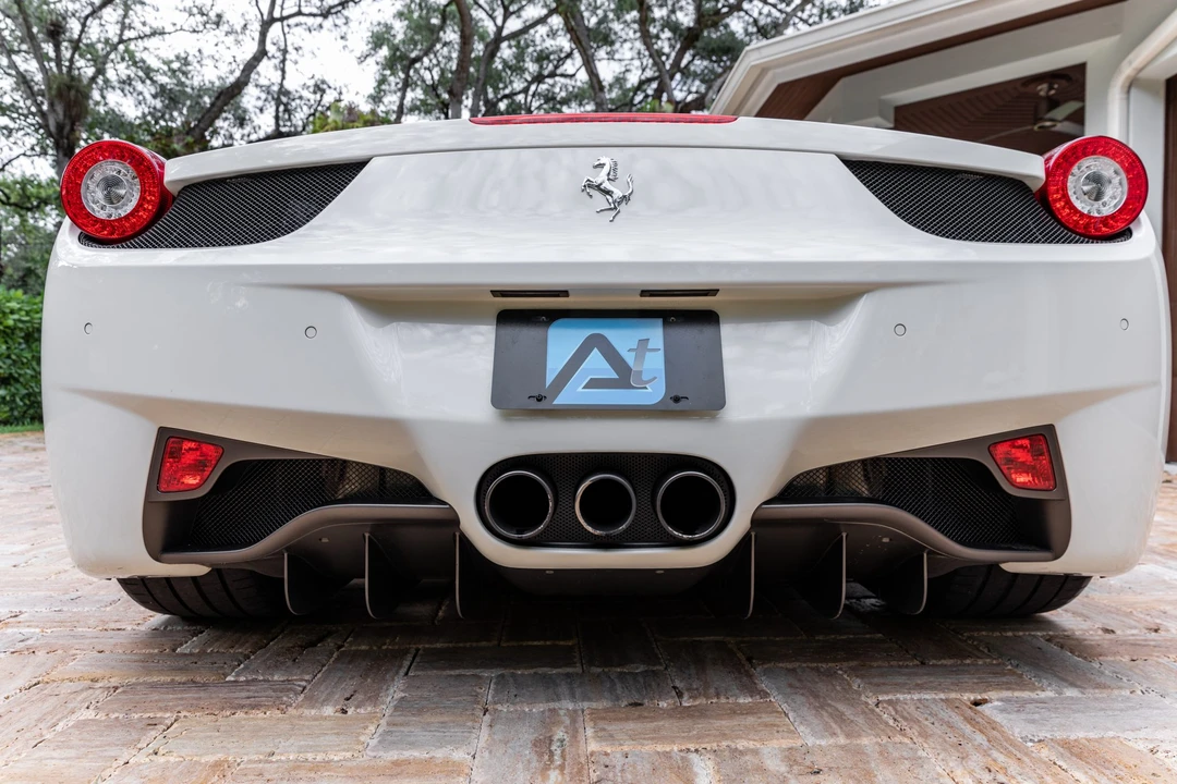 2012 Ferrari 458 Italia - Image 15 of 31