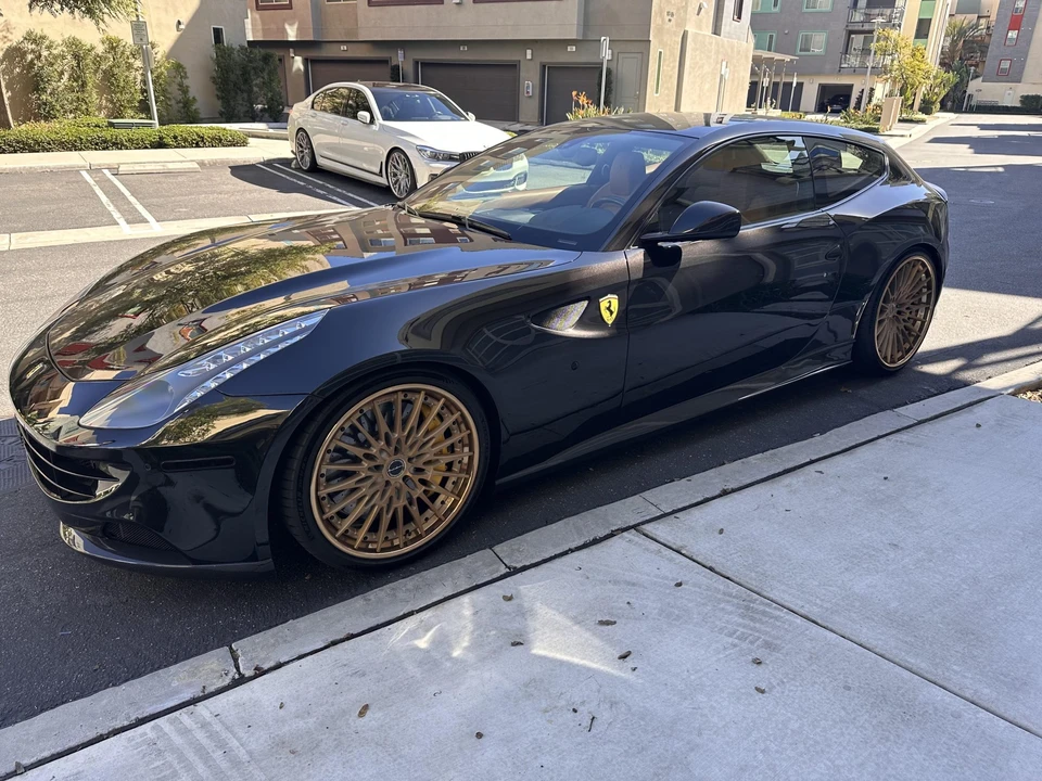 2012 Ferrari FF - Image 3 of 31