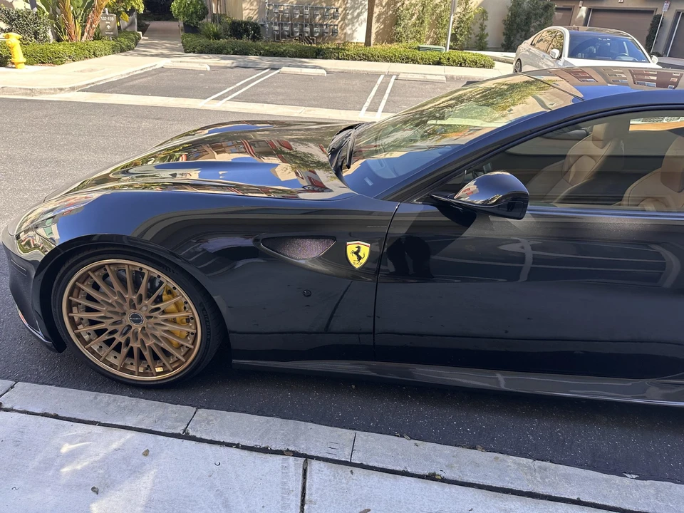 2012 Ferrari FF - Image 29 of 31