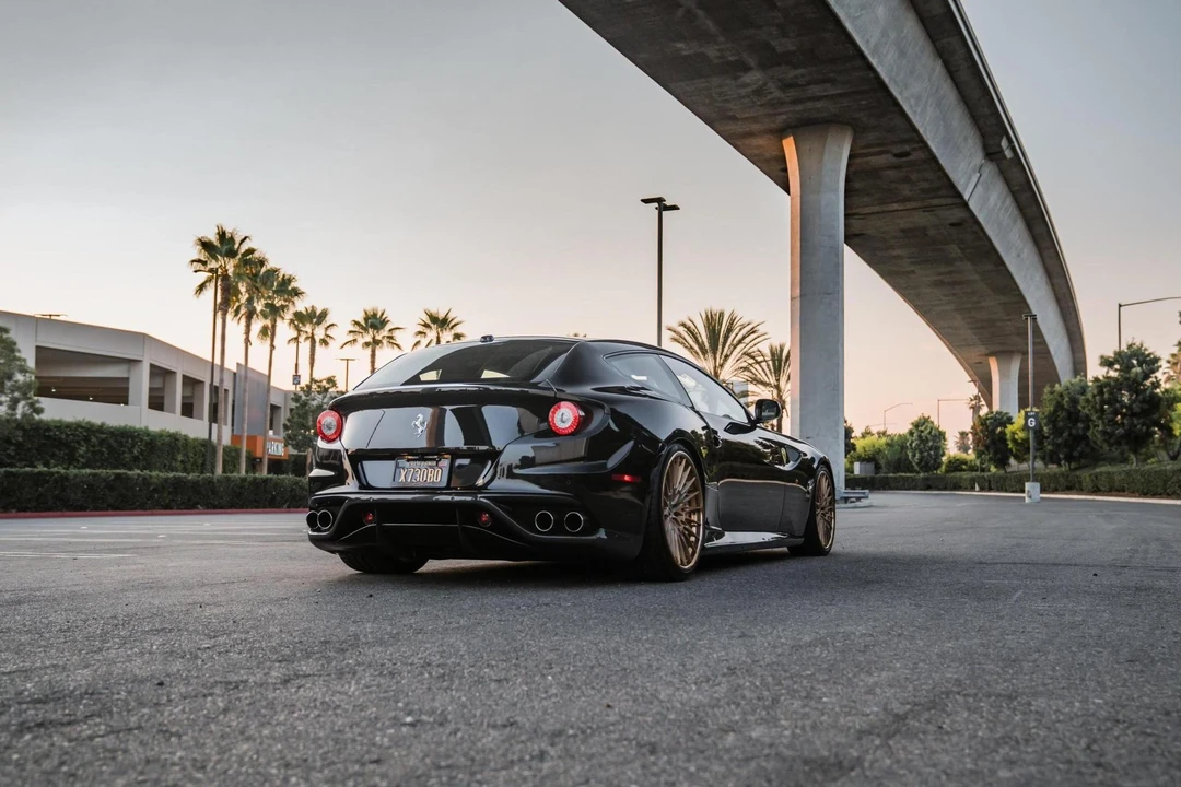 2012 Ferrari FF - Image 8 of 31