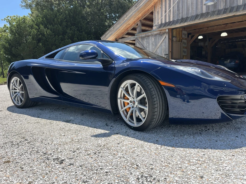 2012 McLaren MP4-12C - Image 7 of 31