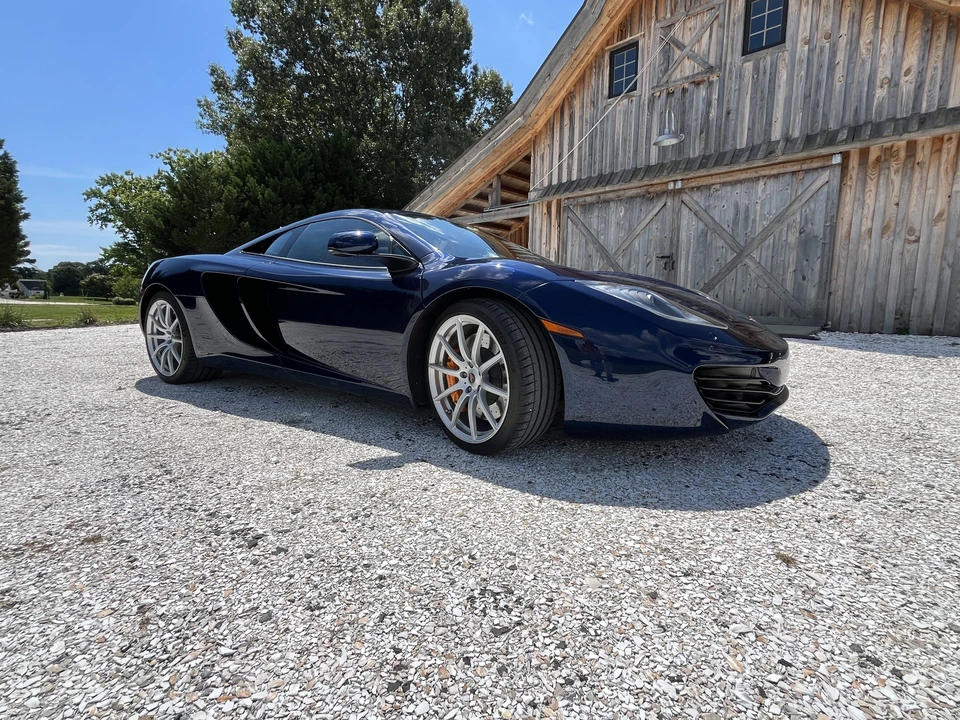 2012 McLaren MP4-12C - Image 8 of 31