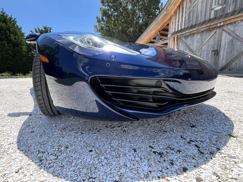 2012 McLaren MP4-12C - Image 18 of 31