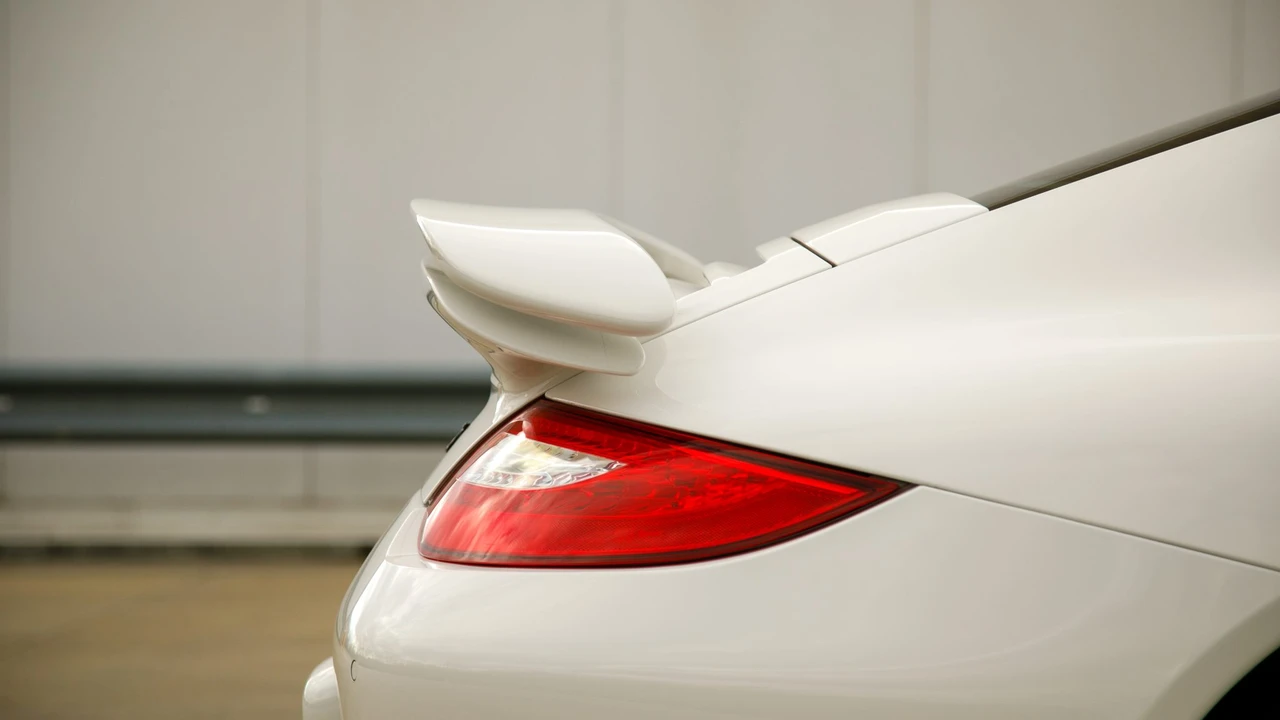 2012 Porsche 997 Turbo S - Image 21 of 31