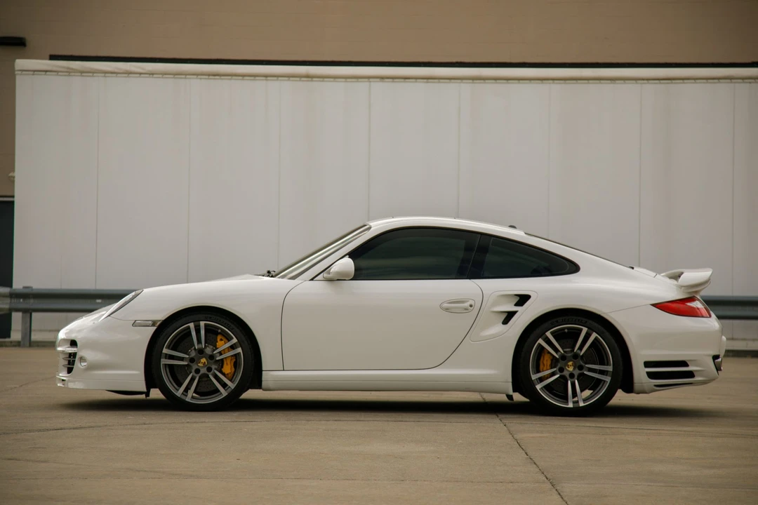 2012 Porsche 997 Turbo S - Image 10 of 31